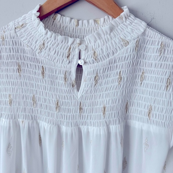 Hem and Thread ivory with gold details blouse - Picture 10 of 11